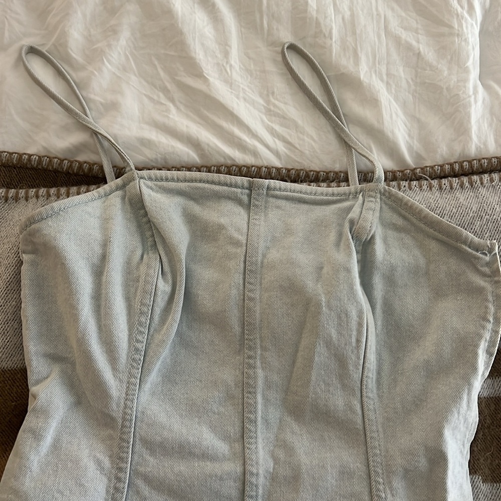 Zara mini Denim Dress - Picture 2 of 3